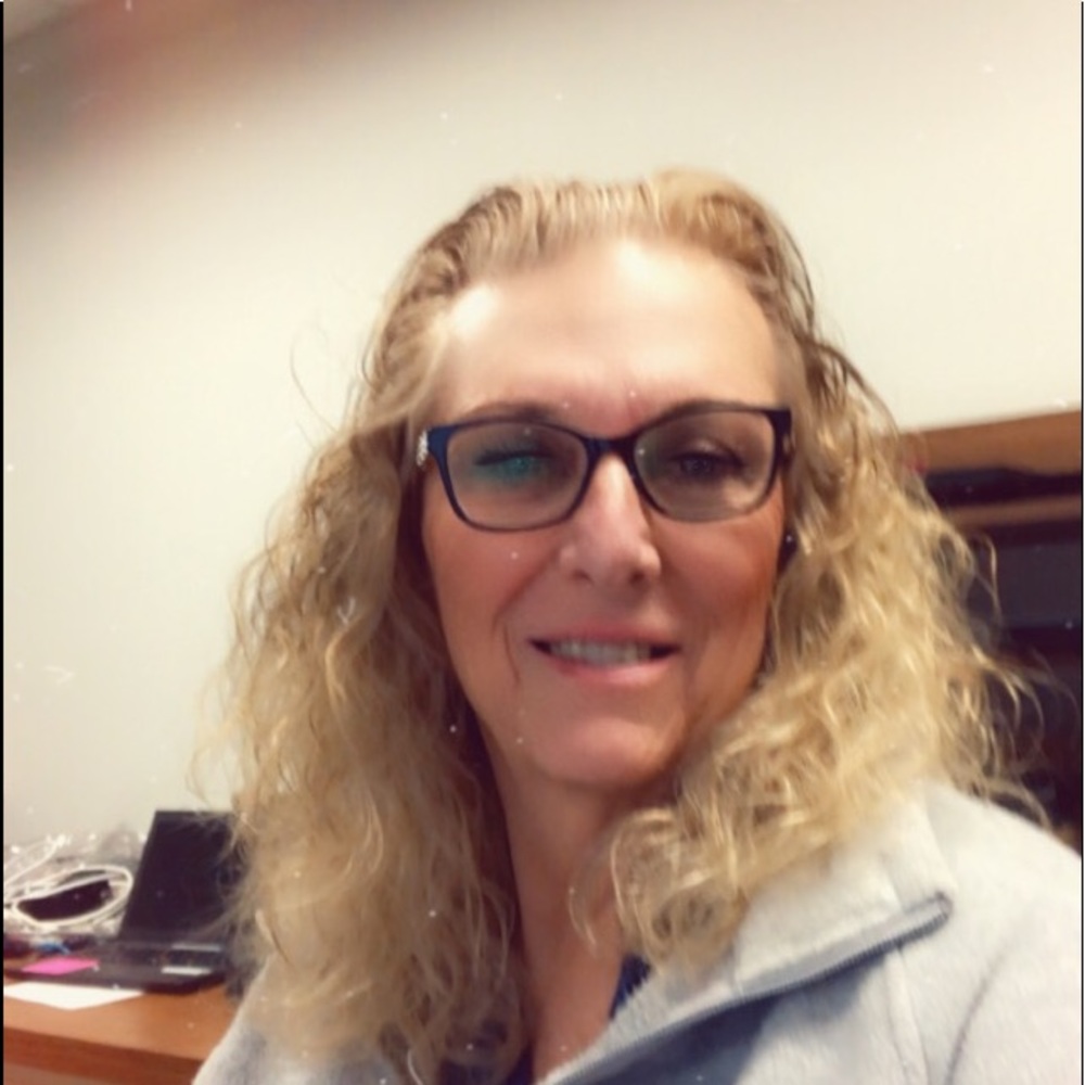 Meet your Posher, Alaina